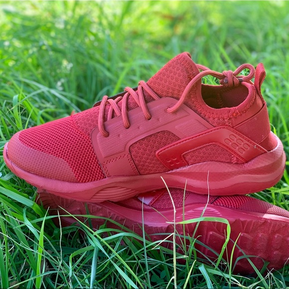 Avia Women's Braced Sneakers Lightweight Shoe New - Picture 2 of 10